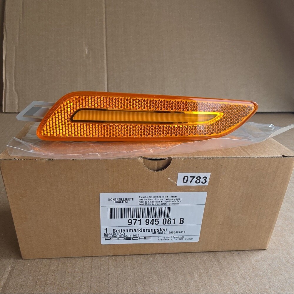 Genuine Porsche Panamera Left Side Marker Light Lamp OEM 971945061B